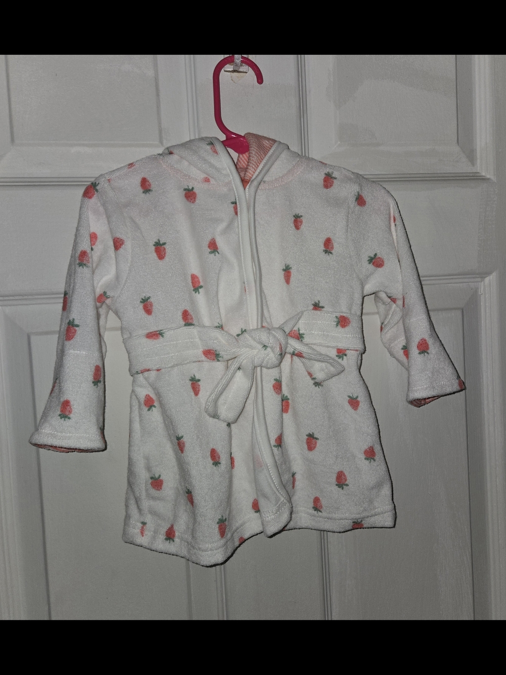 Carter's White Hooded Kids Robe with Pink Strawberry Print SZ 0 - 9M